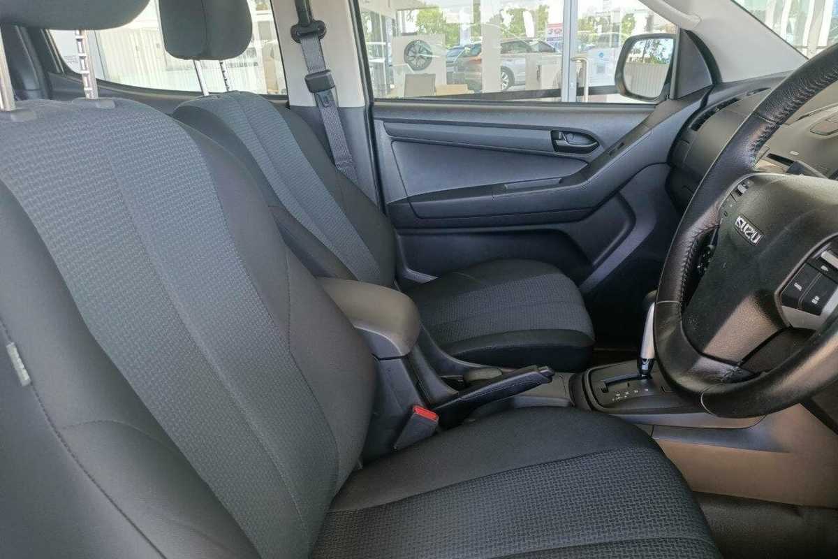 2016 Isuzu UTE D-MAX SX High Ride (No Series)