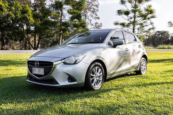 2015 Mazda 2 Maxx DJ Series