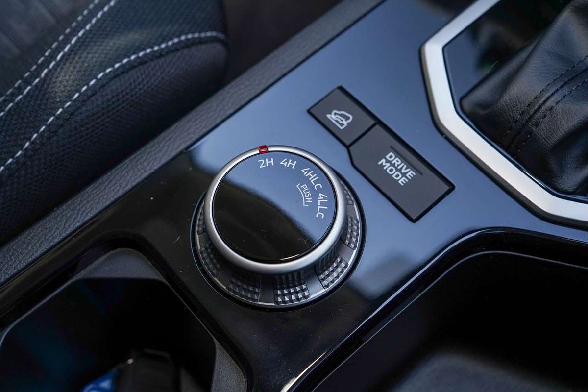 2024 Mitsubishi Triton GLS MV 4X4