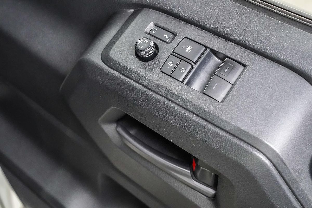 2021 Toyota Hiace GDH300R LWB