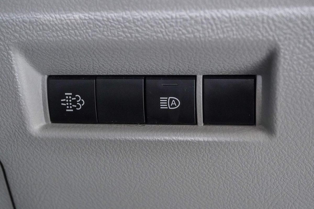 2021 Toyota Hiace GDH300R LWB