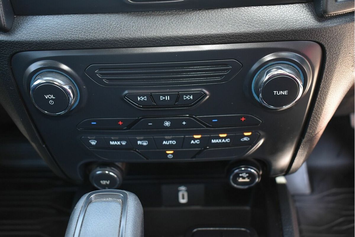 2021 Ford Everest Ambiente UA II