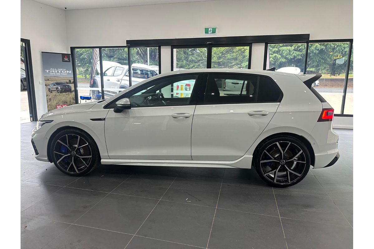 2024 Volkswagen Golf R 8