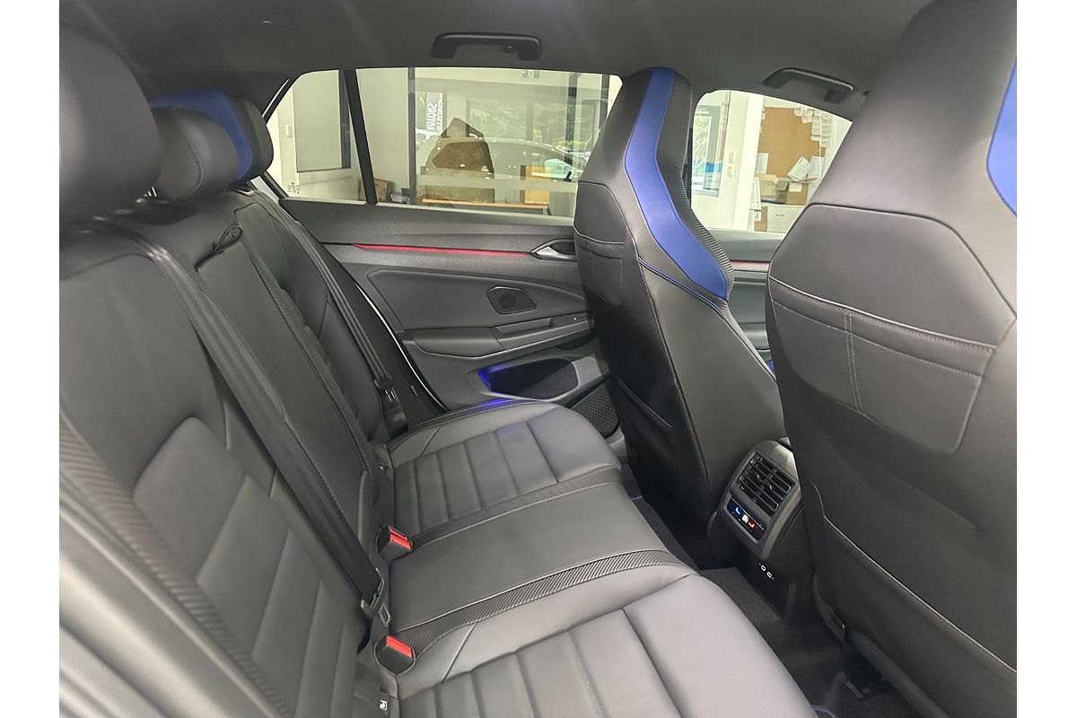 2024 Volkswagen Golf R 8