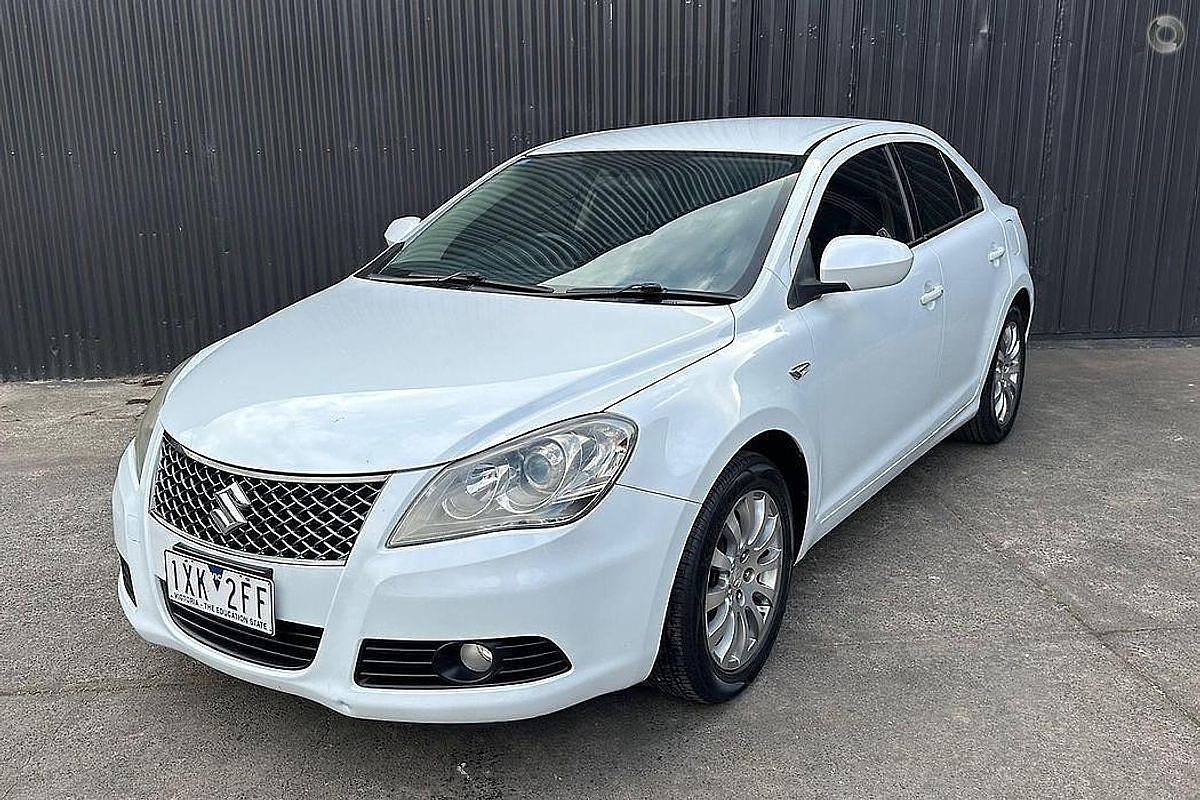 2012 Suzuki Kizashi Touring FR