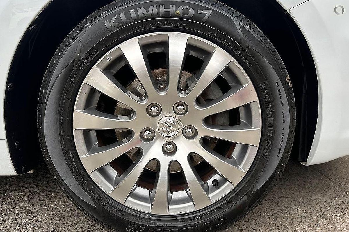 2012 Suzuki Kizashi Touring FR