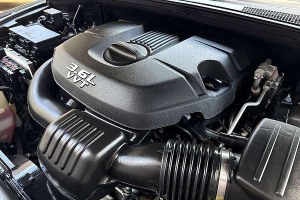 2012 Jeep Grand Cherokee Laredo WK