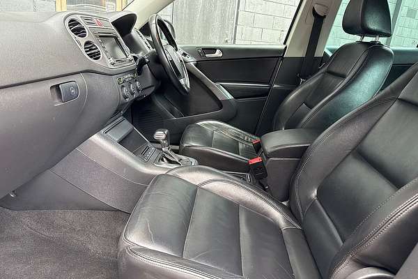 2009 Volkswagen Tiguan 147TSI 5N