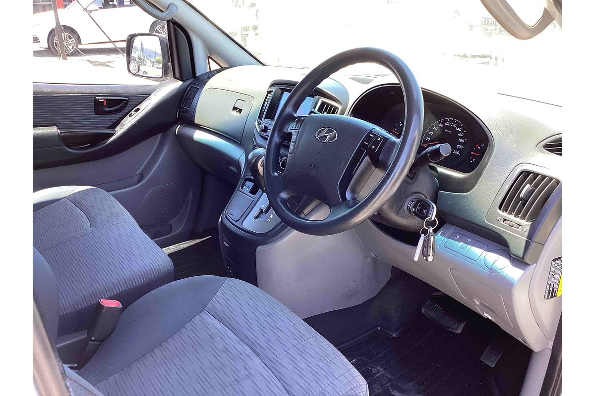 2017 Hyundai iLoad TQ3-V Series II