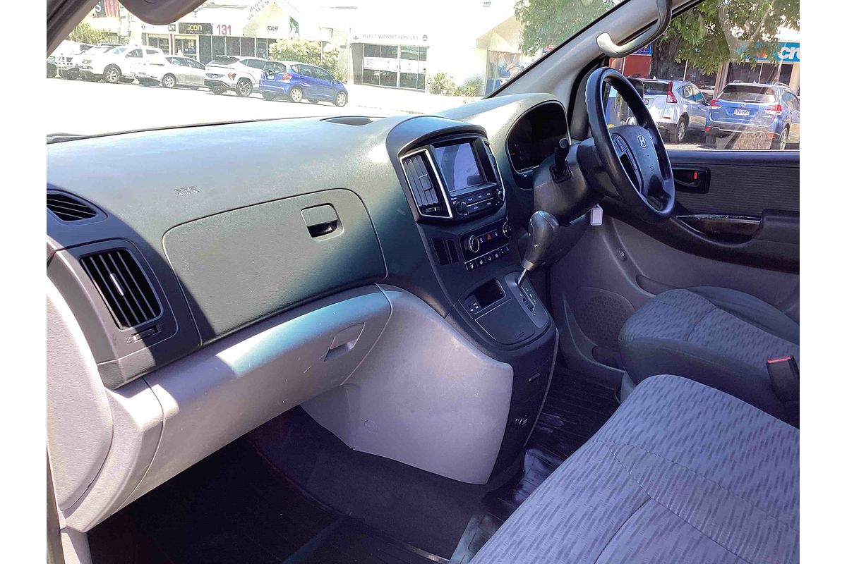 2017 Hyundai iLoad TQ3-V Series II