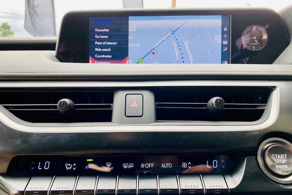 2018 Lexus UX UX200 Luxury MZAA10R