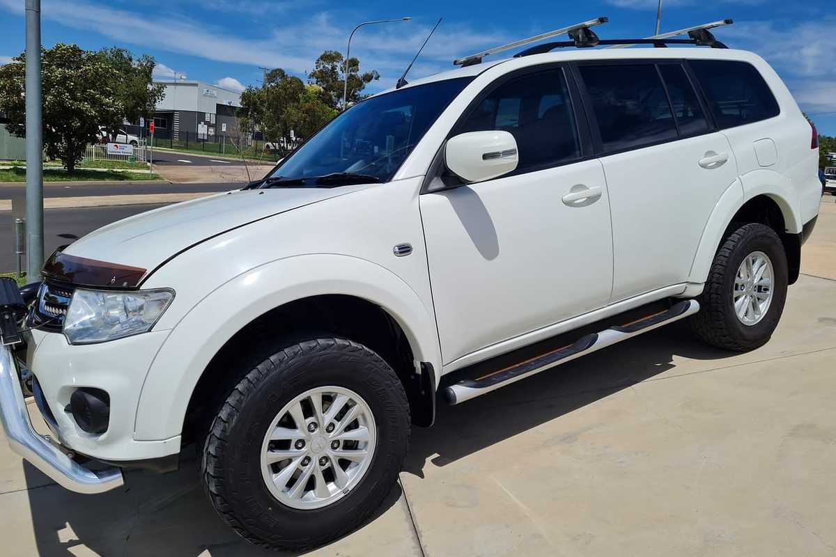 2015 Mitsubishi CHALLENGER PC