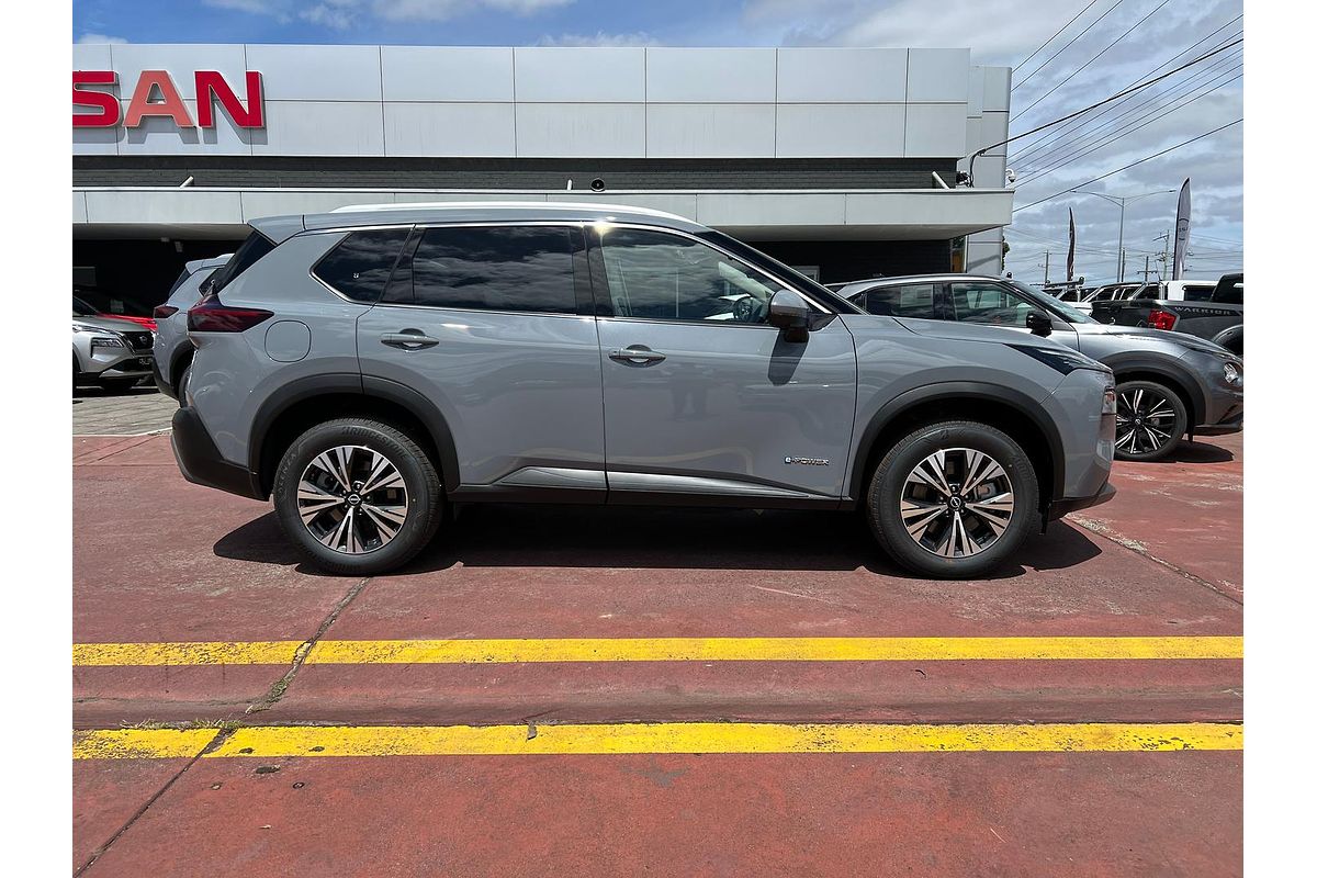 2024 Nissan X-TRAIL ST-L e-POWER T33