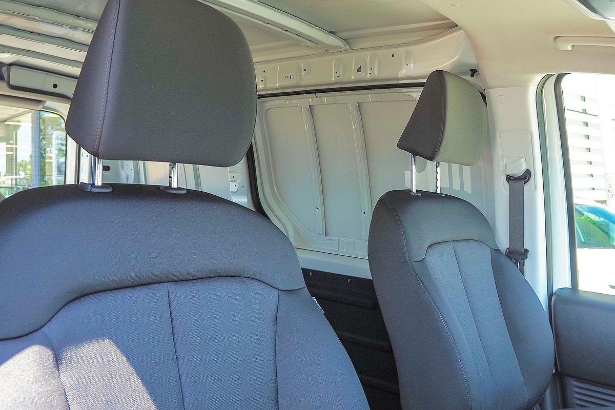 2024 Hyundai STARIA LOAD US4.V3
