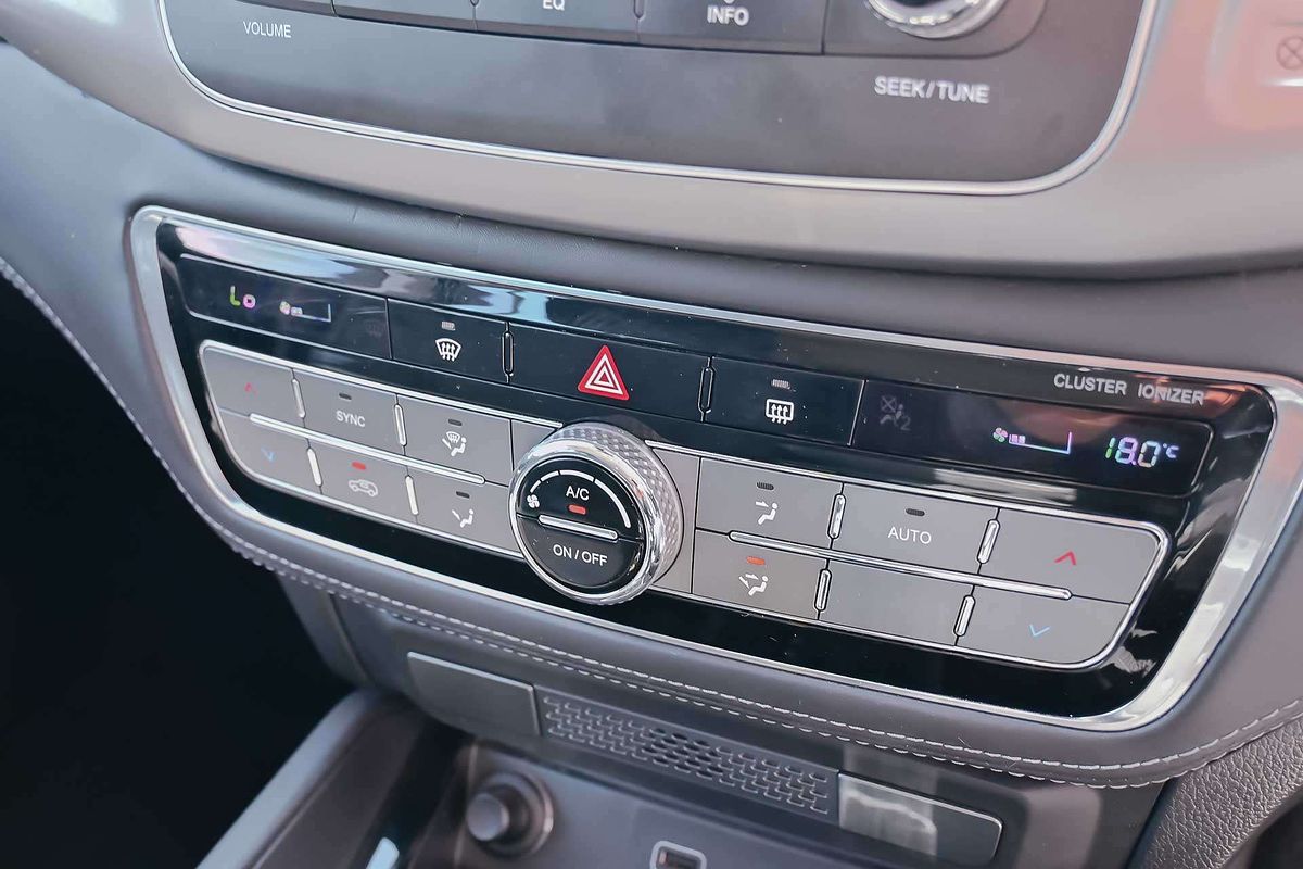 2018 SsangYong Rexton EX Y400