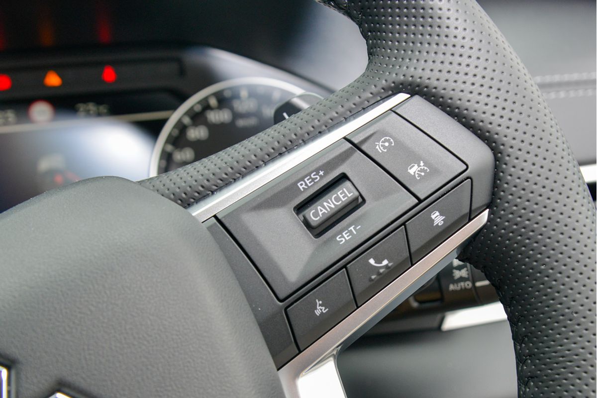 2024 Mitsubishi Outlander LS ZM