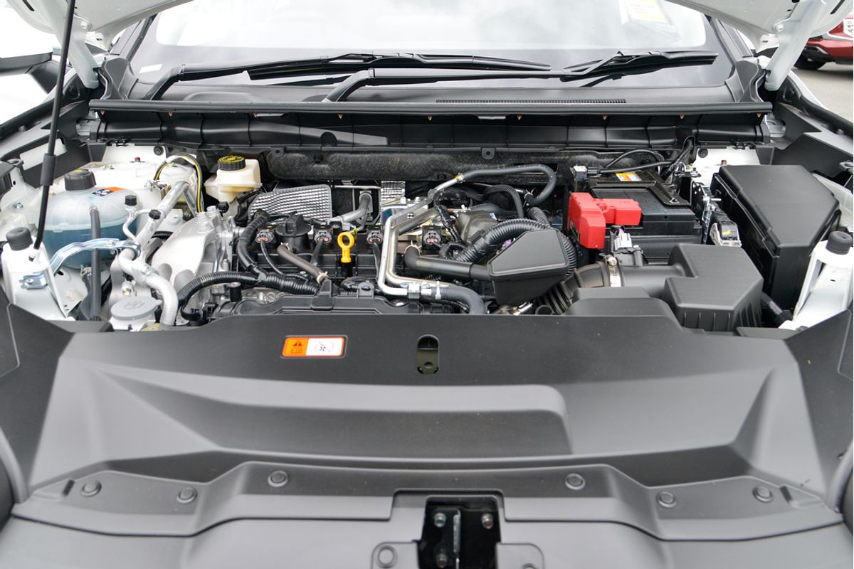 2024 Mitsubishi Outlander LS ZM