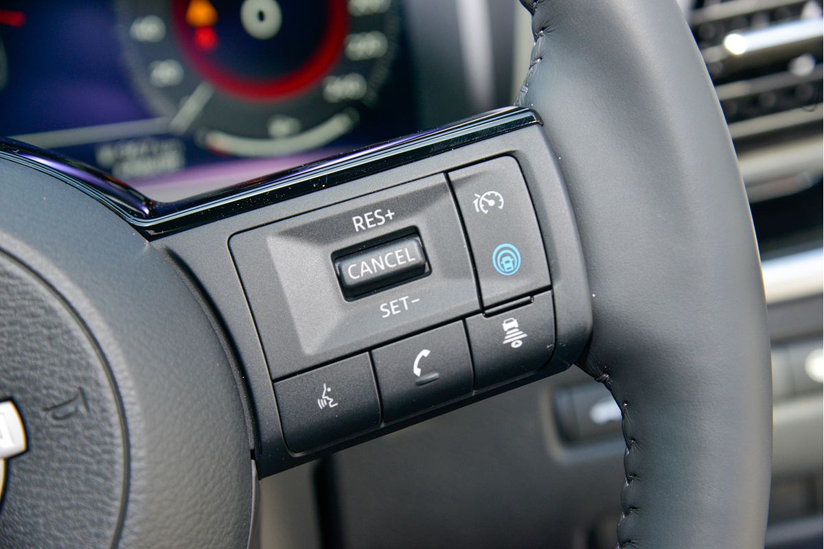 2024 Nissan QASHQAI TI e-POWER J12