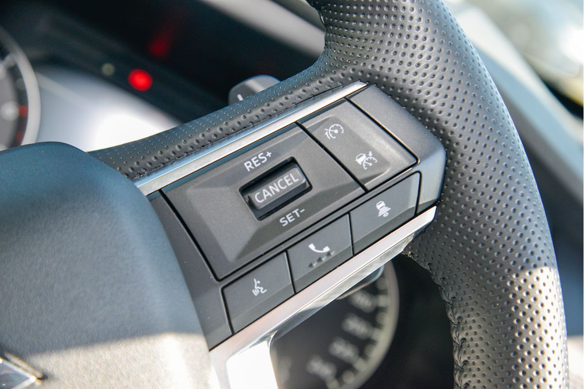 2023 Mitsubishi Outlander LS ZM