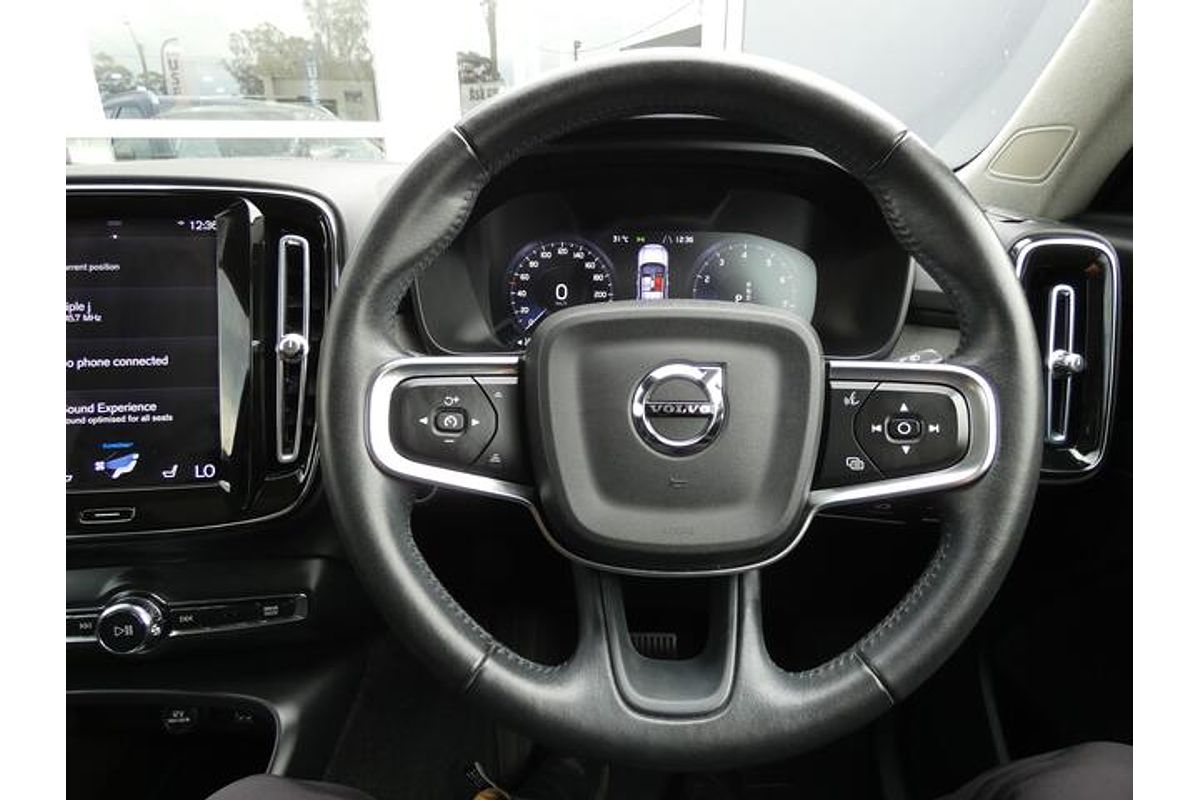 2021 Volvo XC40 T4 Inscription