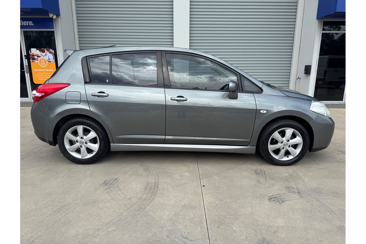 2011 Nissan Tiida Ti C11 S3