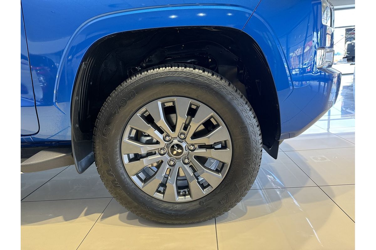 2024 Mitsubishi Triton GLS MV 4X4
