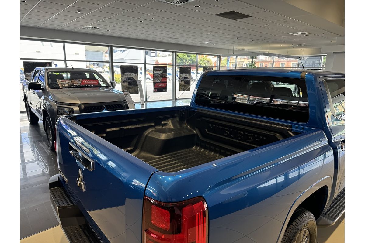 2024 Mitsubishi Triton GLS MV 4X4