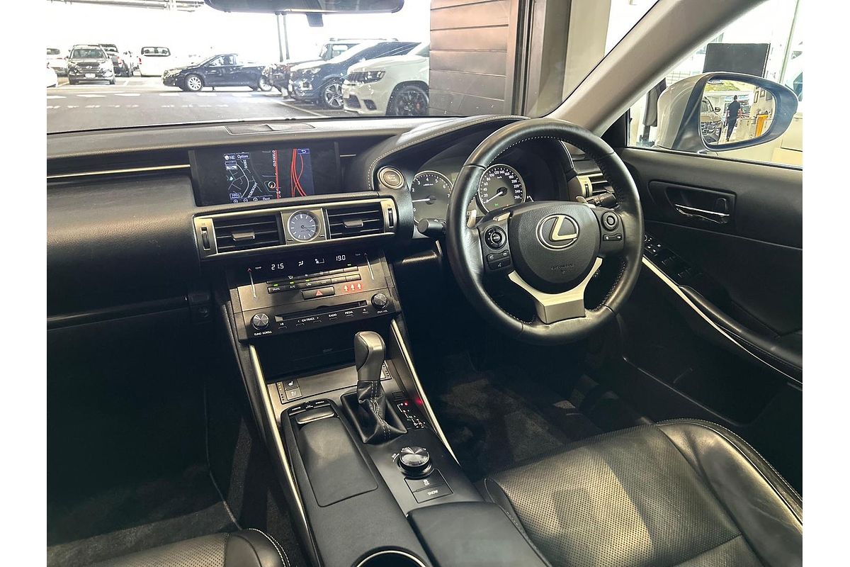 2014 Lexus IS IS250 Luxury GSE30R