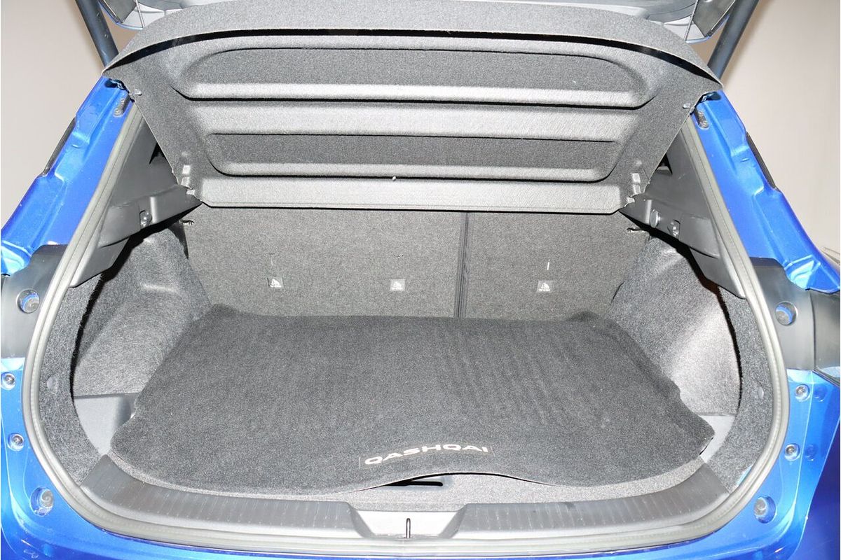 2023 Nissan QASHQAI Ti J12