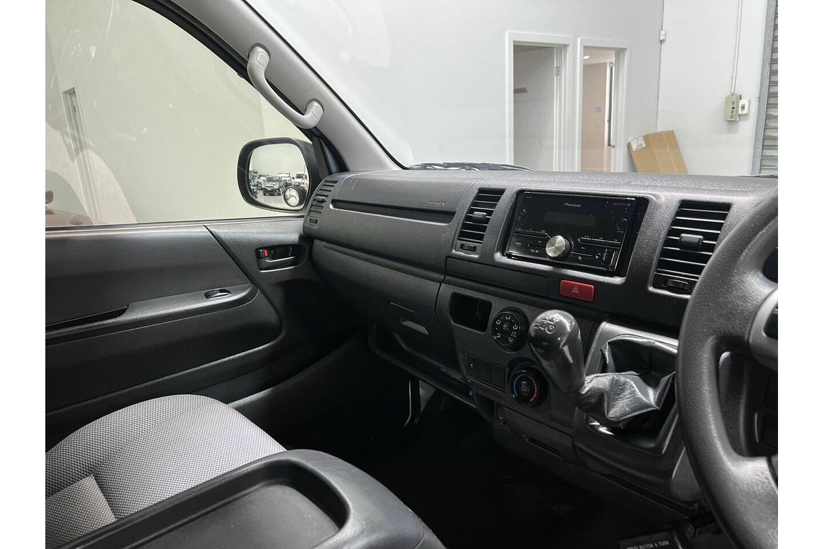 2016 Toyota Hiace KDH201R LWB