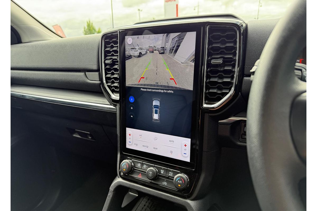 2023 Ford Everest Trend