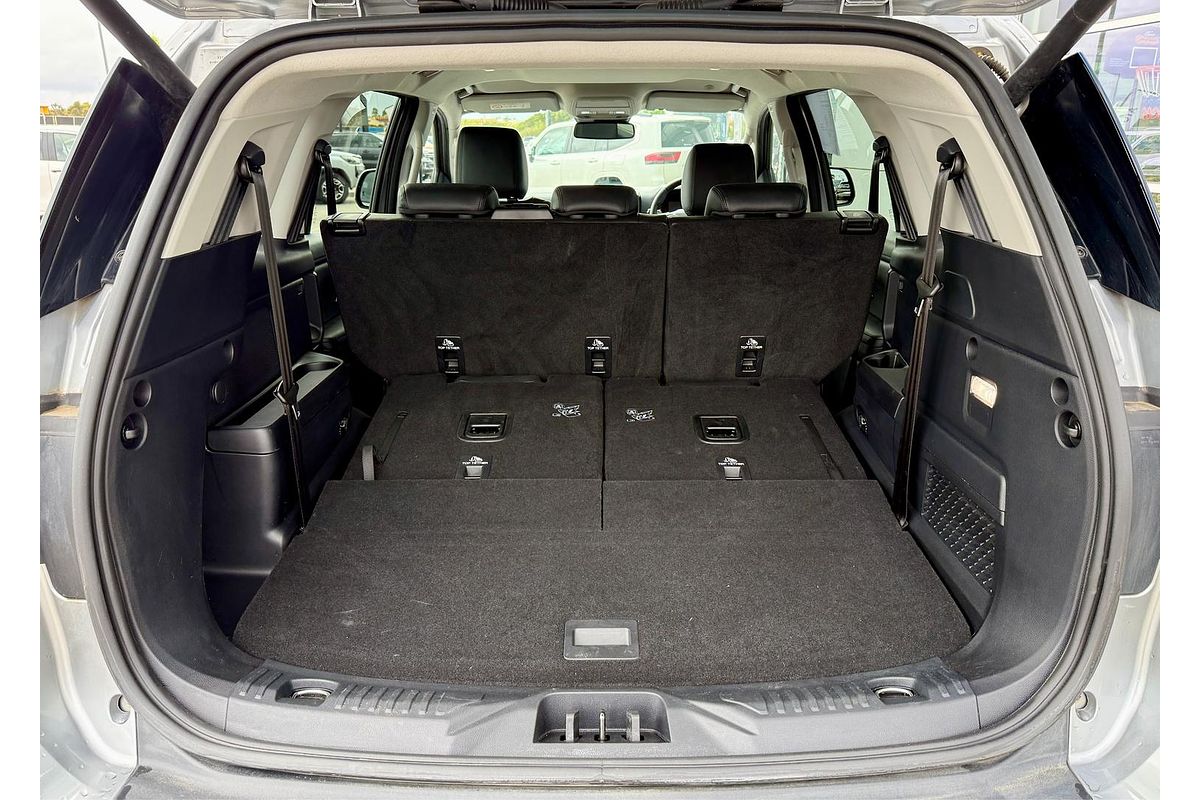 2023 Ford Everest Trend