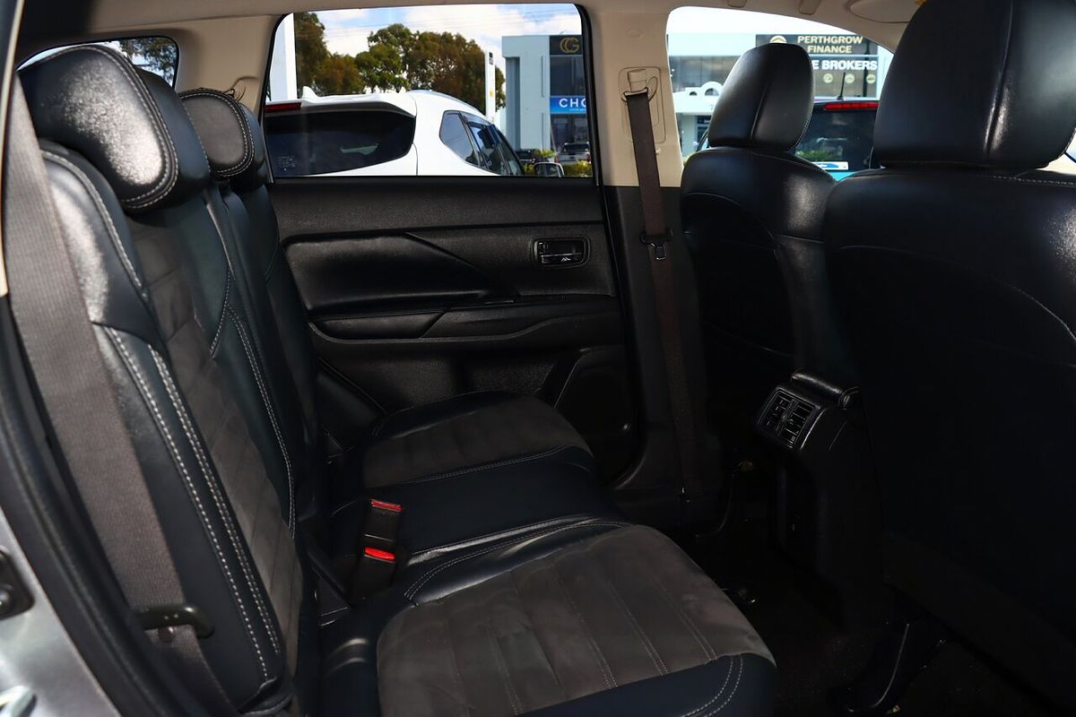 2020 Mitsubishi Outlander LS ZL