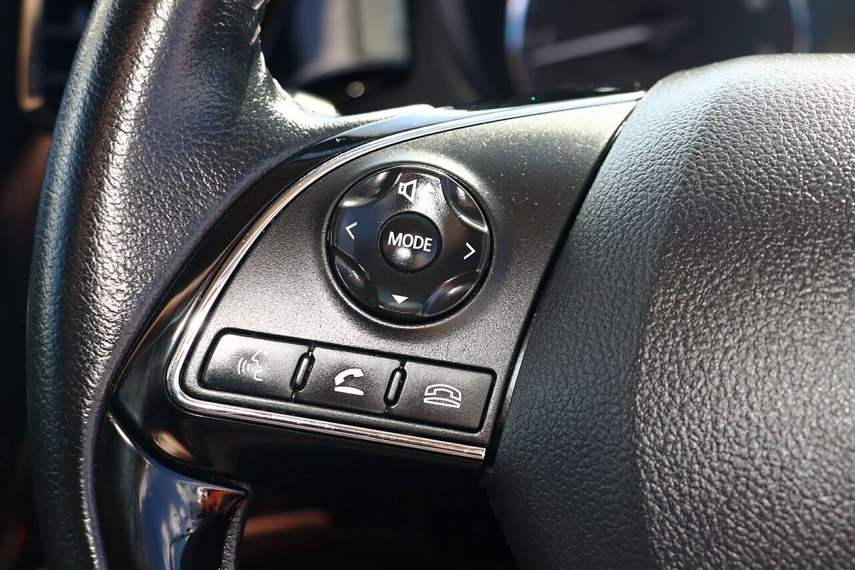 2020 Mitsubishi Outlander LS ZL
