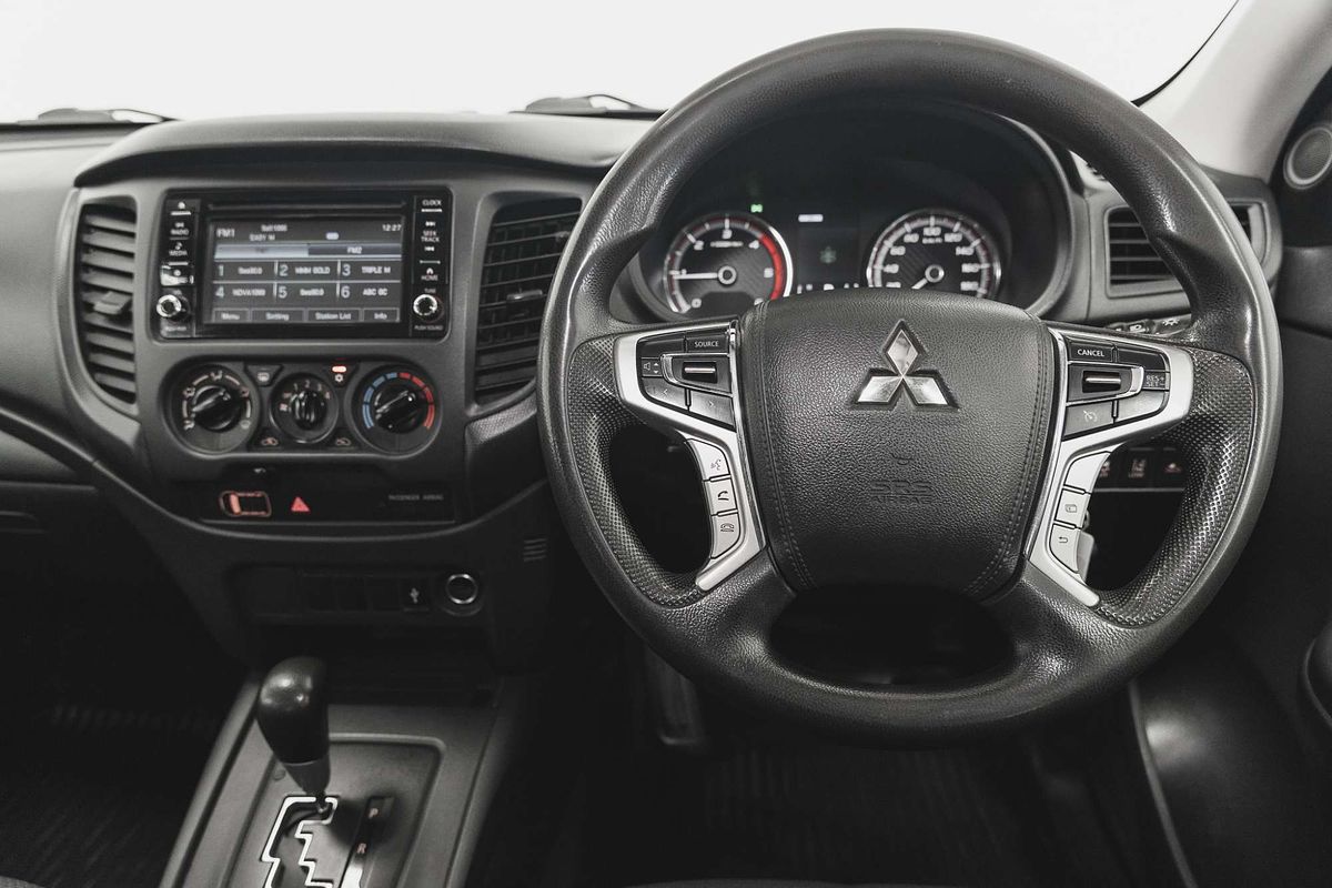 2019 Mitsubishi Triton GLX ADAS MR 4X4