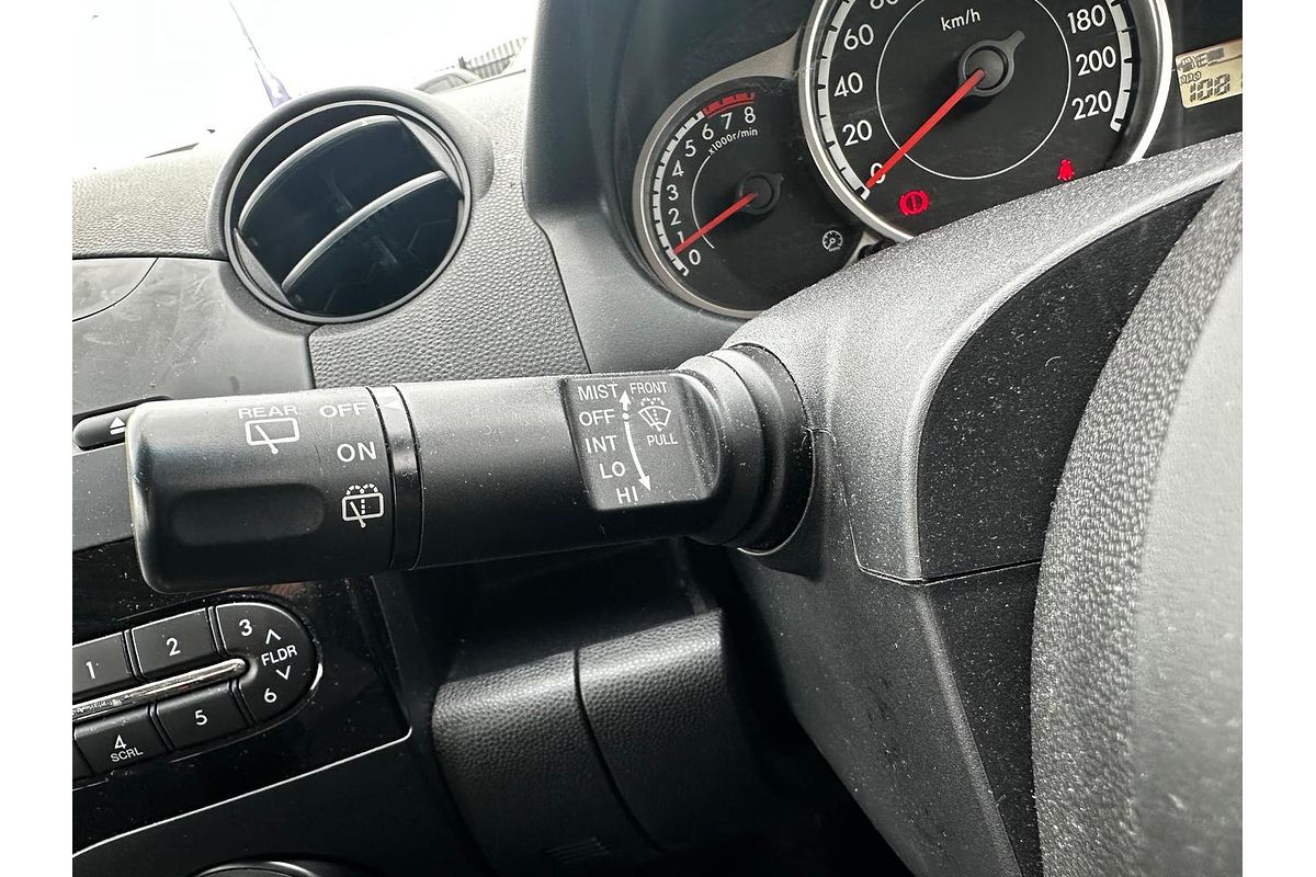 2014 Mazda 2 Neo Sport DE Series 2