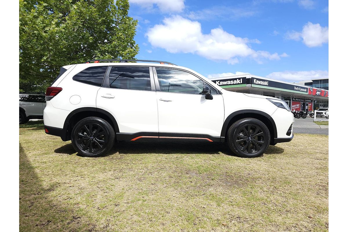 2022 Subaru Forester 2.5i Sport S5