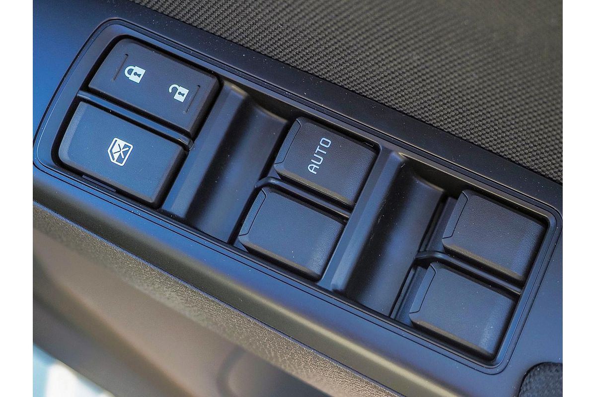 2022 Isuzu MU-X LS-T