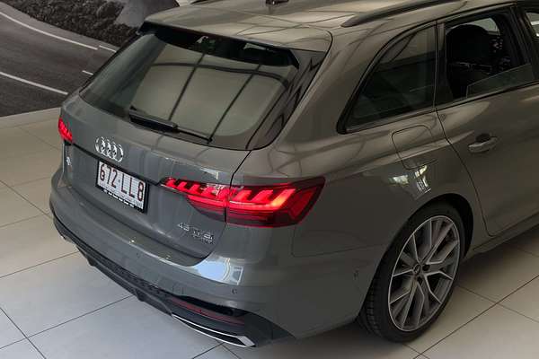 2024 Audi A4 45 TFSI S line B9
