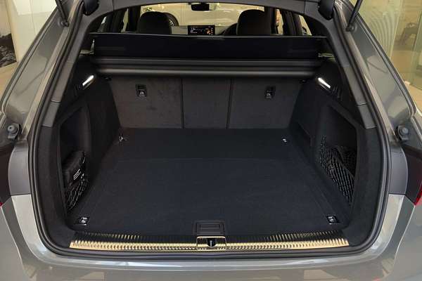 2024 Audi A4 45 TFSI S line B9