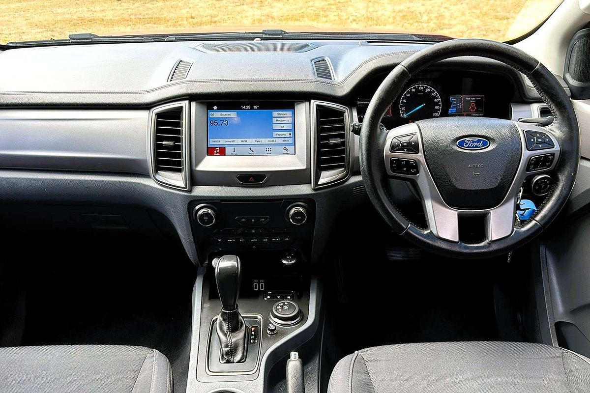 2016 Ford Everest Trend UA