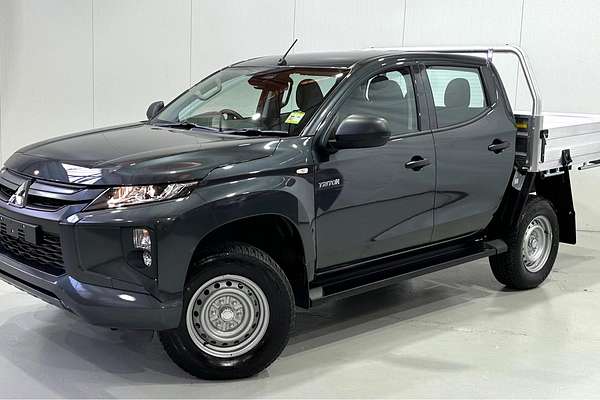2023 Mitsubishi Triton GLX MR 4X4