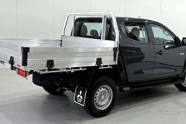 2023 Mitsubishi Triton GLX MR 4X4