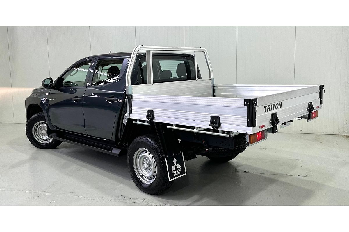 2023 Mitsubishi Triton GLX MR 4X4
