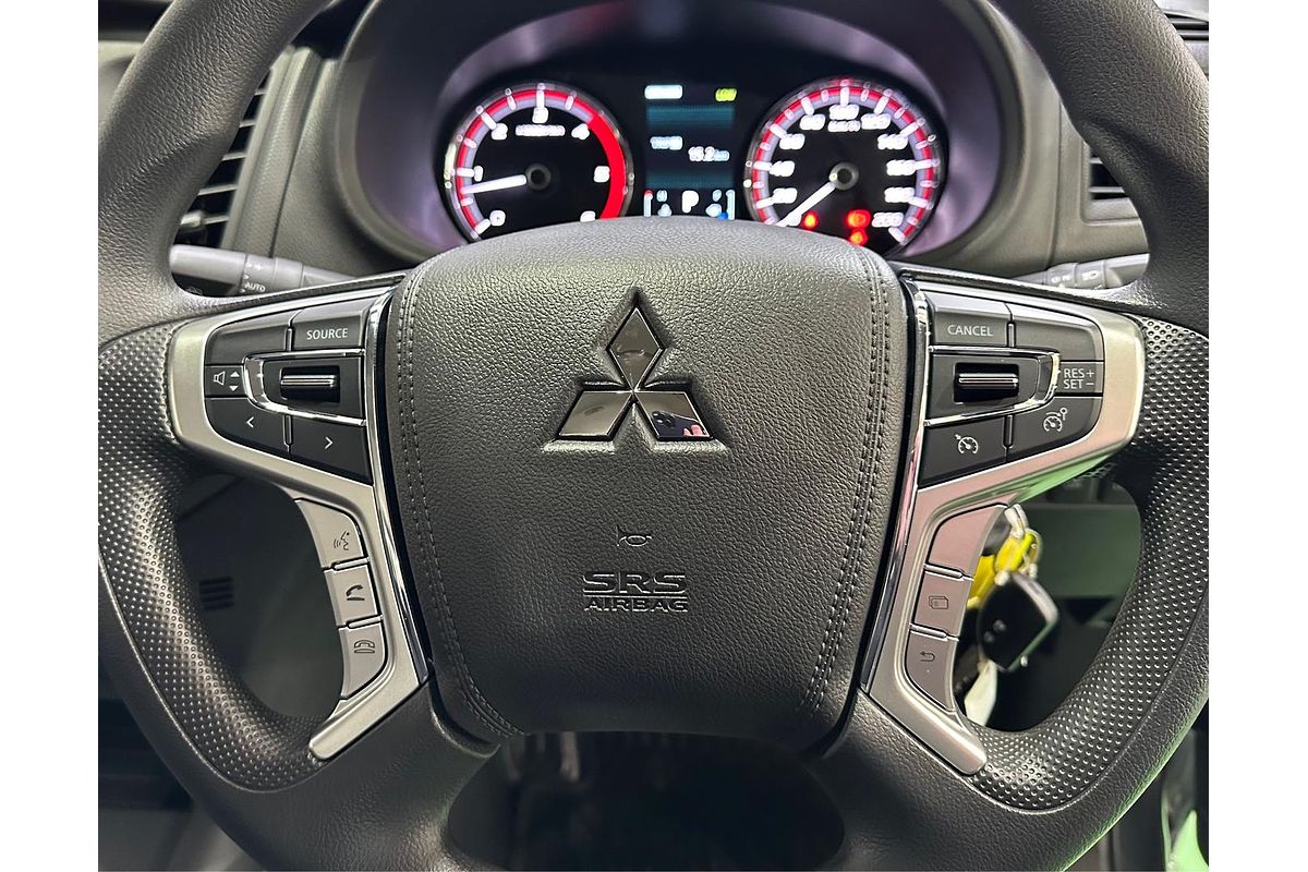 2023 Mitsubishi Triton GLX MR 4X4