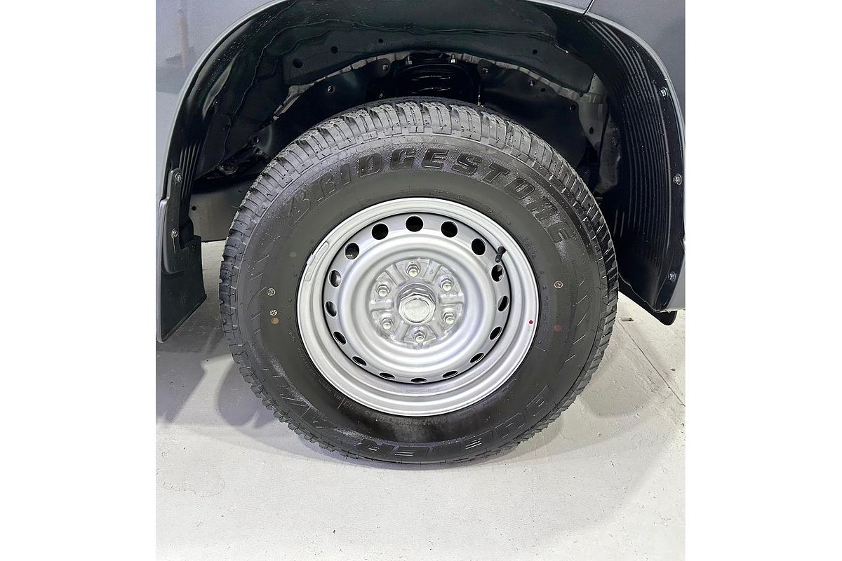 2023 Mitsubishi Triton GLX MR 4X4