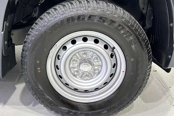 2023 Mitsubishi Triton GLX MR 4X4