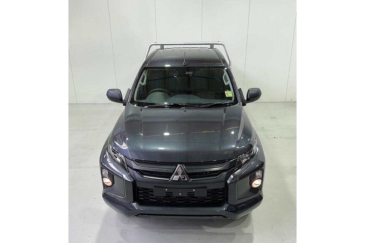 2023 Mitsubishi Triton GLX MR 4X4