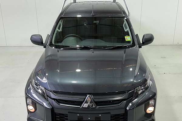 2023 Mitsubishi Triton GLX MR 4X4