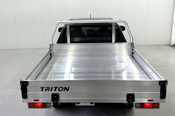 2023 Mitsubishi Triton GLX MR 4X4